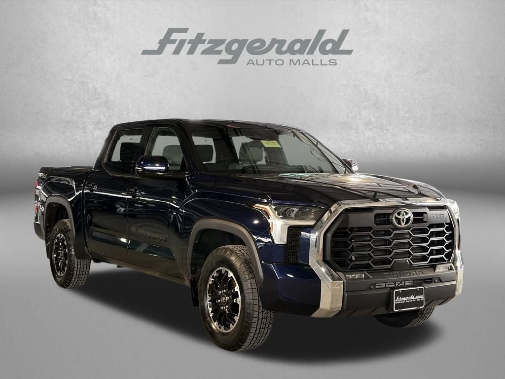 2025 Toyota TUNDRA 4X4 SR5