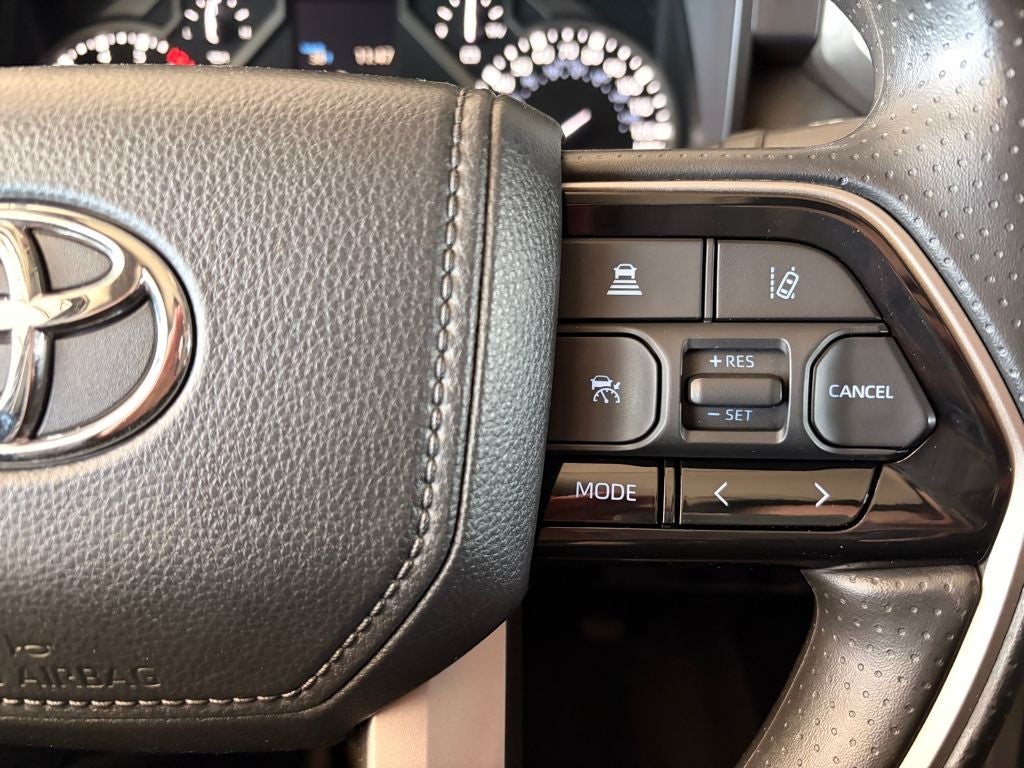 2023 Toyota TUNDRA 4X4 SR5