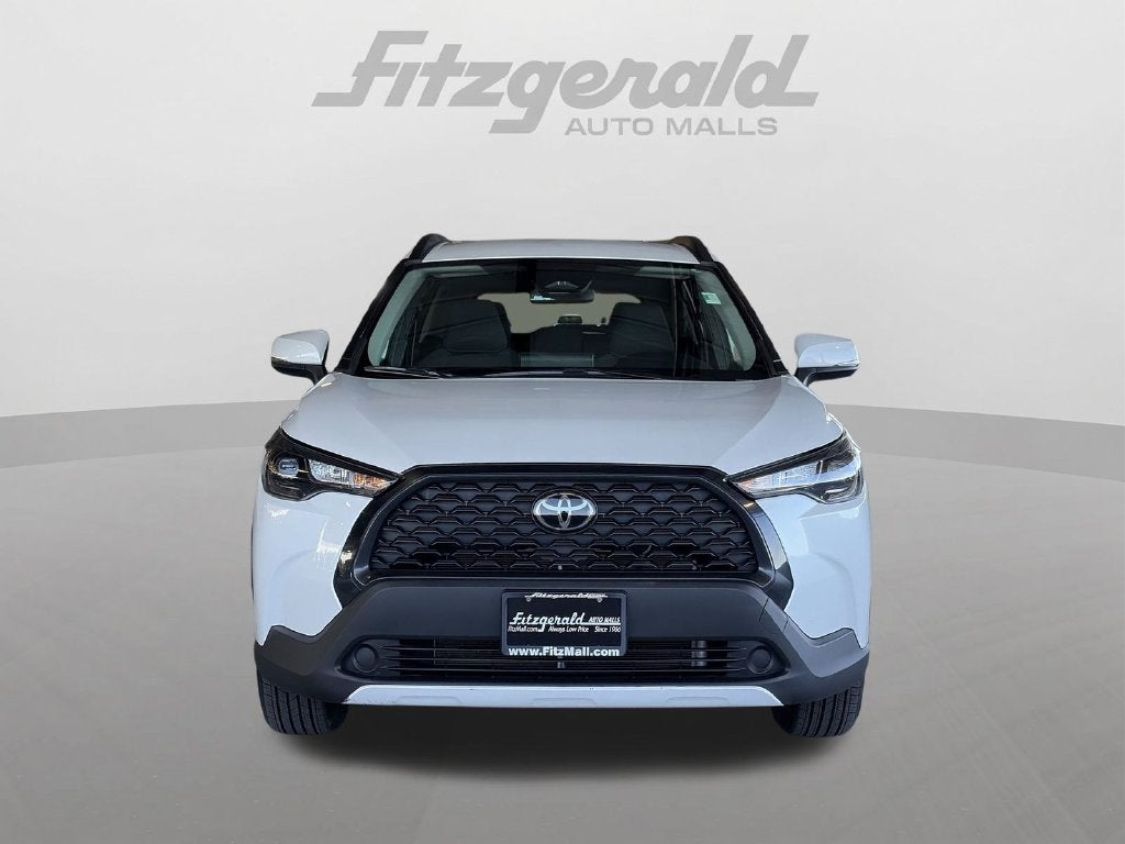 2024 Toyota Corolla Cross LE