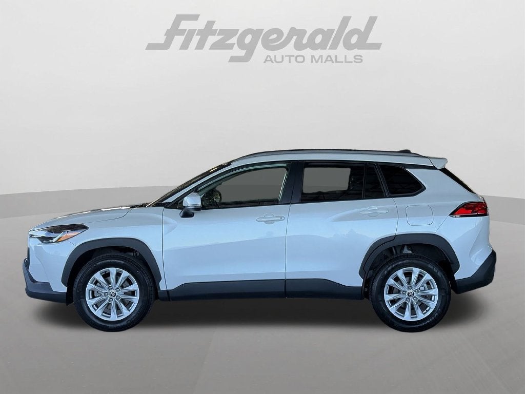 2024 Toyota Corolla Cross LE