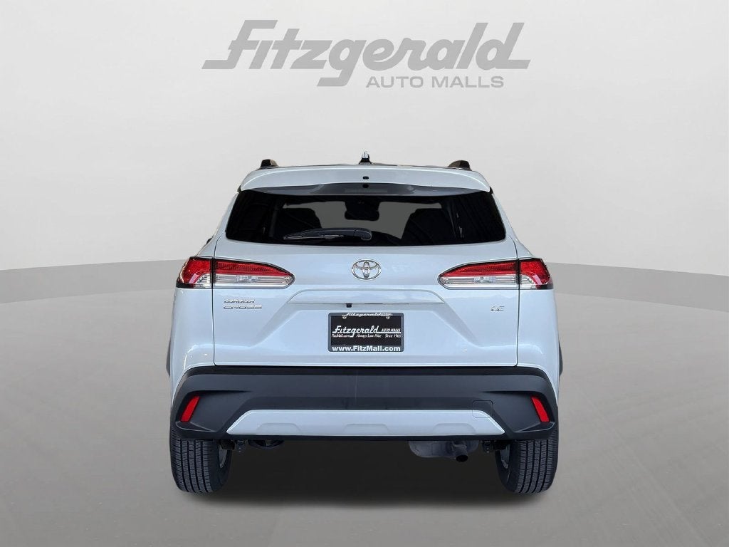 2024 Toyota Corolla Cross LE