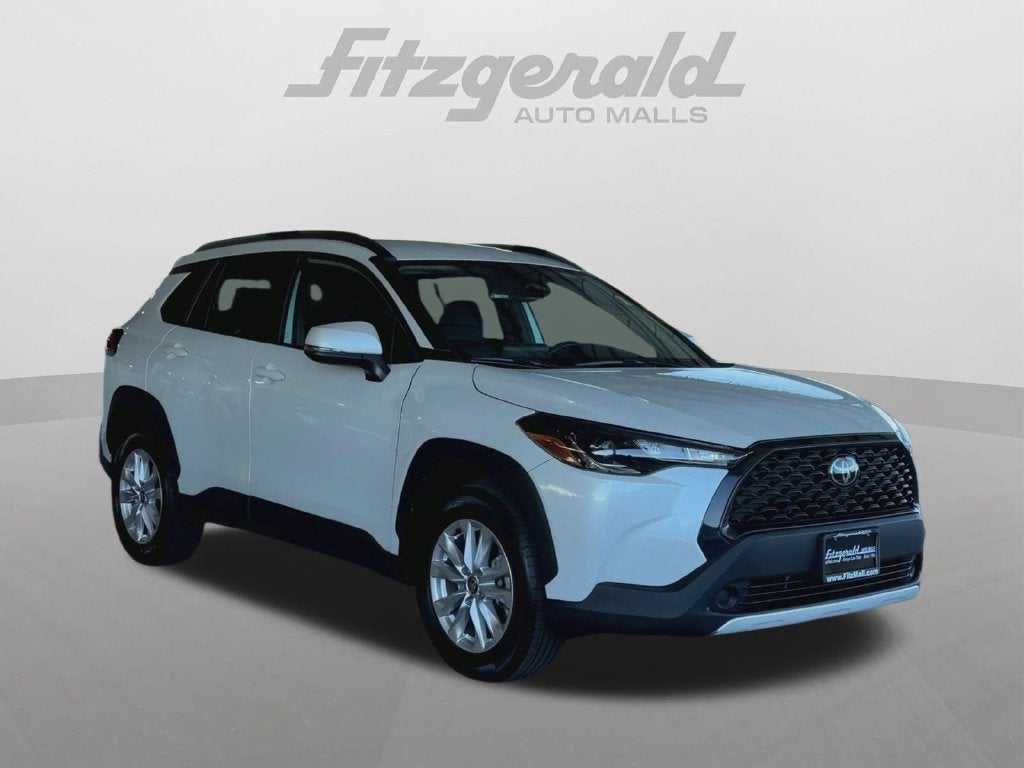 2024 Toyota Corolla Cross LE