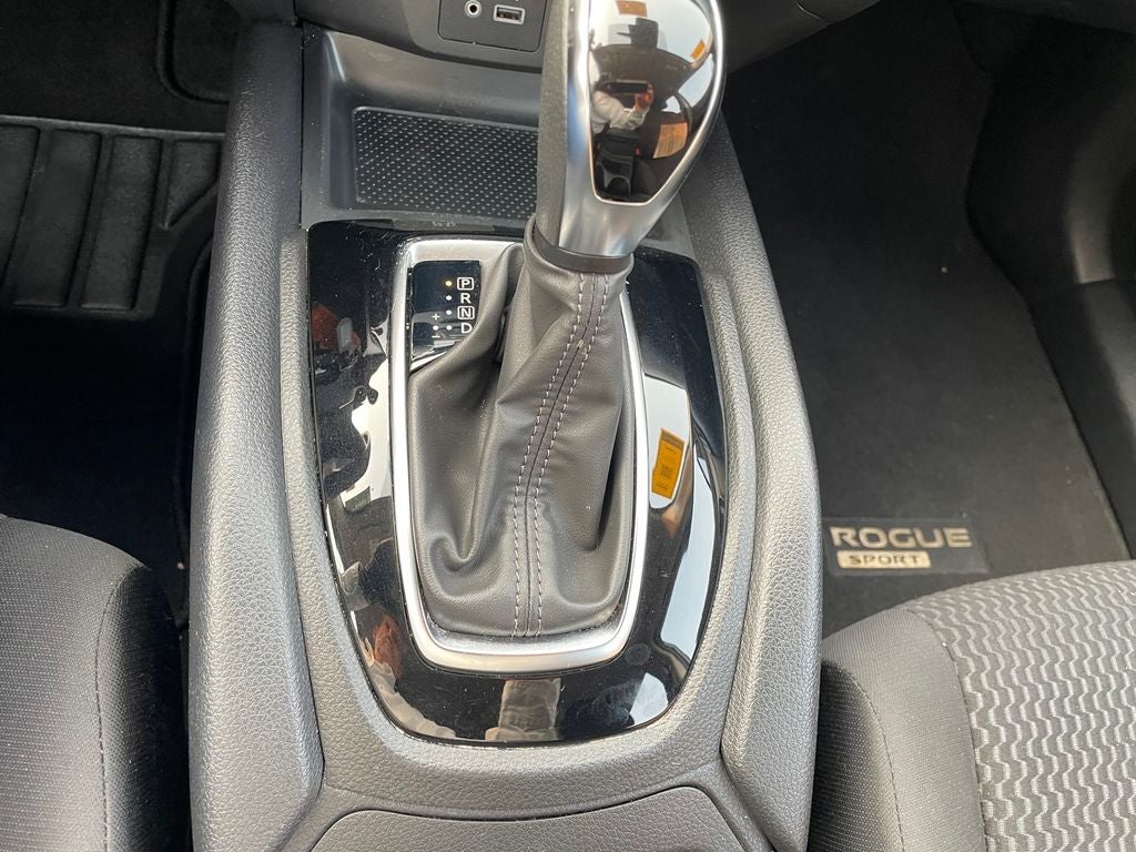 2022 Nissan Rogue Sport S