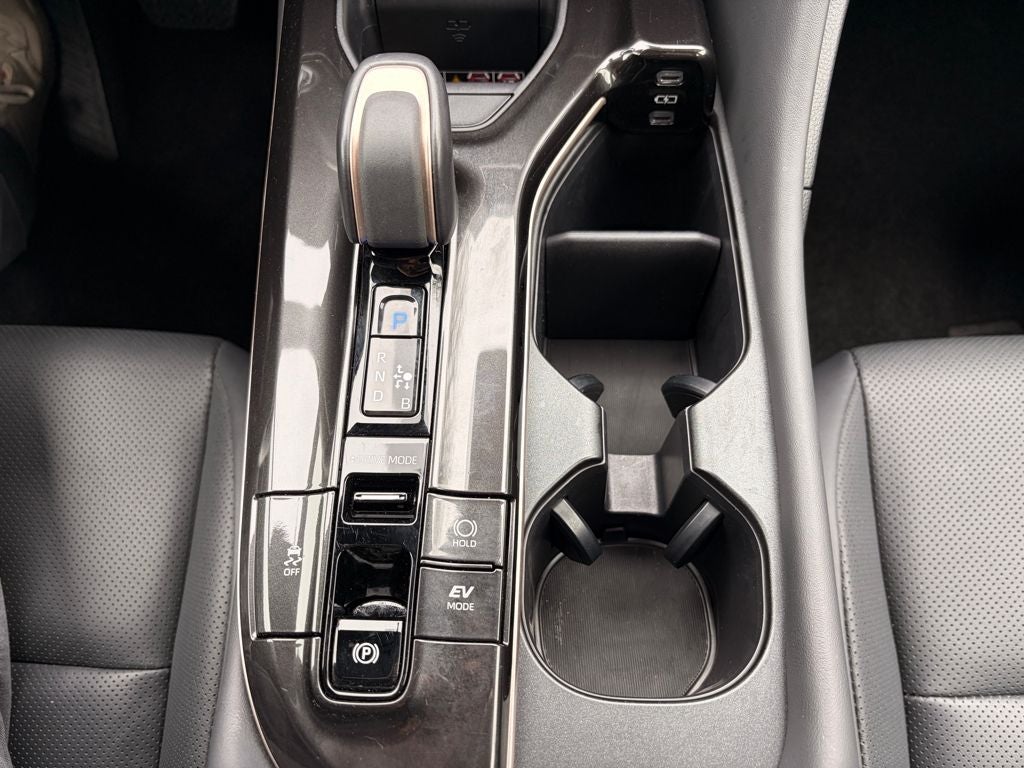 2026 Toyota CROWN XLE