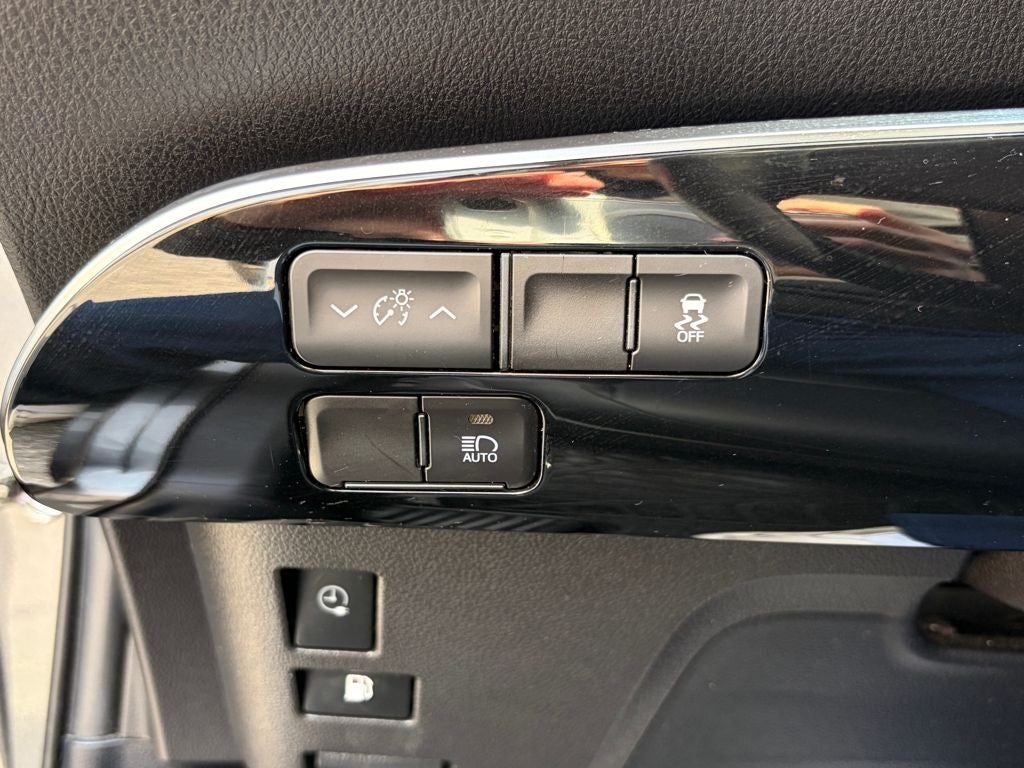 2020 Toyota PRIUS PRIME XLE