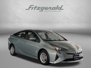 2016 Toyota PRIUS Two