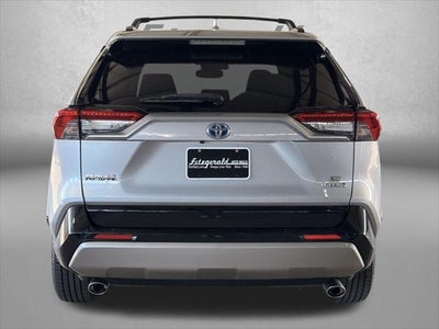 2022 Toyota RAV4 HYBRID SE