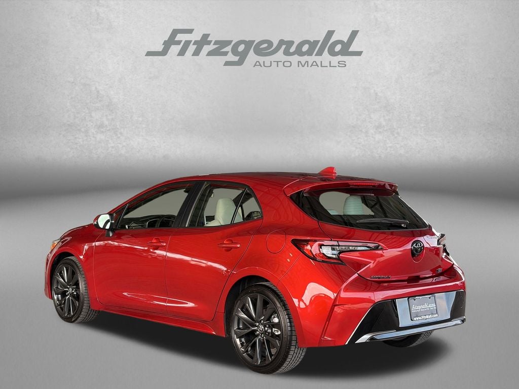 2025 Toyota COROLLA HATCHBACK XSE