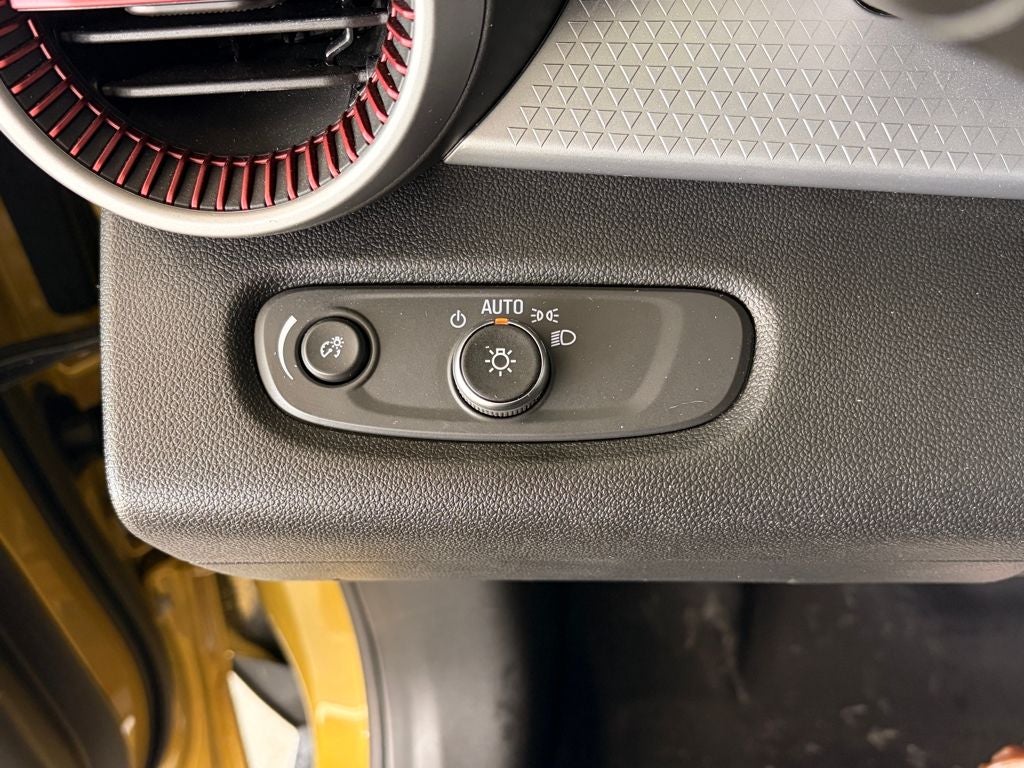 2025 Chevrolet Trax 1RS