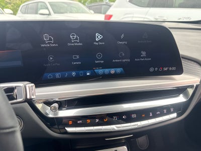2025 Cadillac LYRIQ Luxury