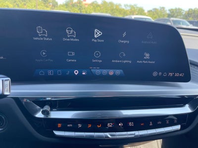 2025 Cadillac LYRIQ Luxury