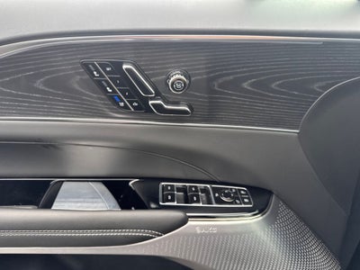 2025 Cadillac LYRIQ Luxury