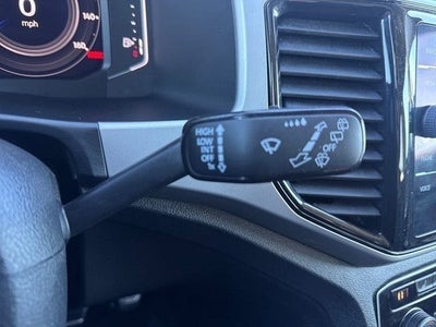 2022 Volkswagen Atlas 3.6L V6 SEL Premium R-Line