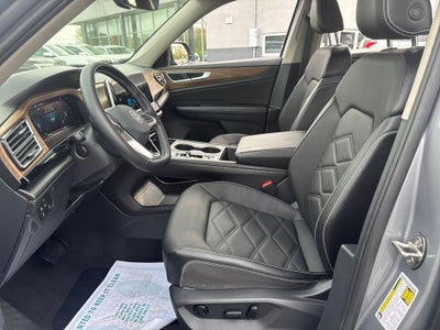 2024 Volkswagen Atlas 2.0T SE