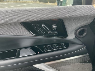 2025 Cadillac OPTIQ Luxury