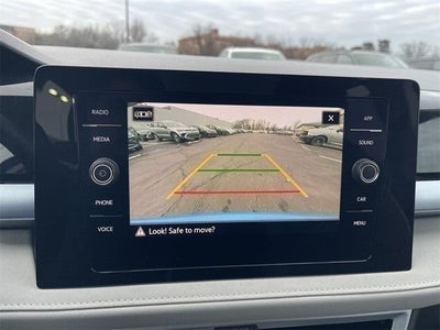 2025 Volkswagen Taos 1.5T SE