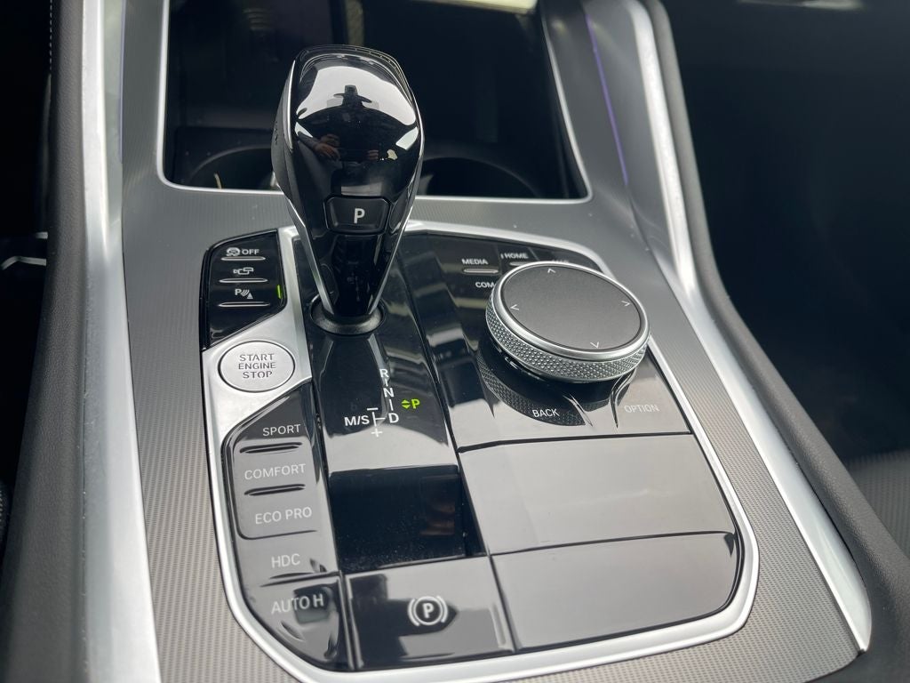 2023 BMW X6 xDrive40i