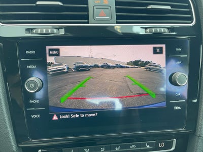 2018 Volkswagen Golf R DCC & Navigation 4Motion