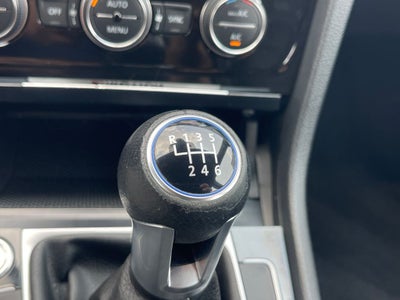 2018 Volkswagen Golf R DCC & Navigation 4Motion