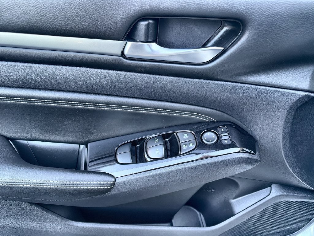 2020 Nissan Altima 2.5 SV