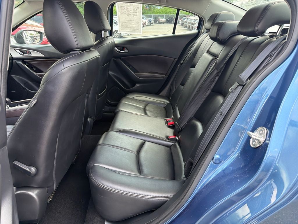 2018 Mazda Mazda3 Touring