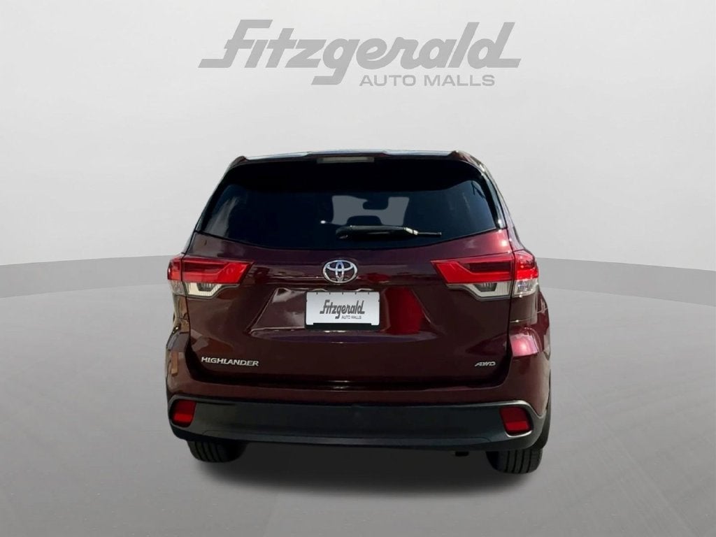 2019 Toyota Highlander LE