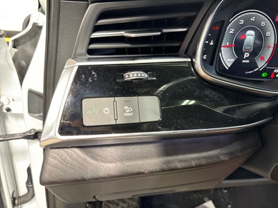 2021 Audi Q7 45 Premium Plus quattro