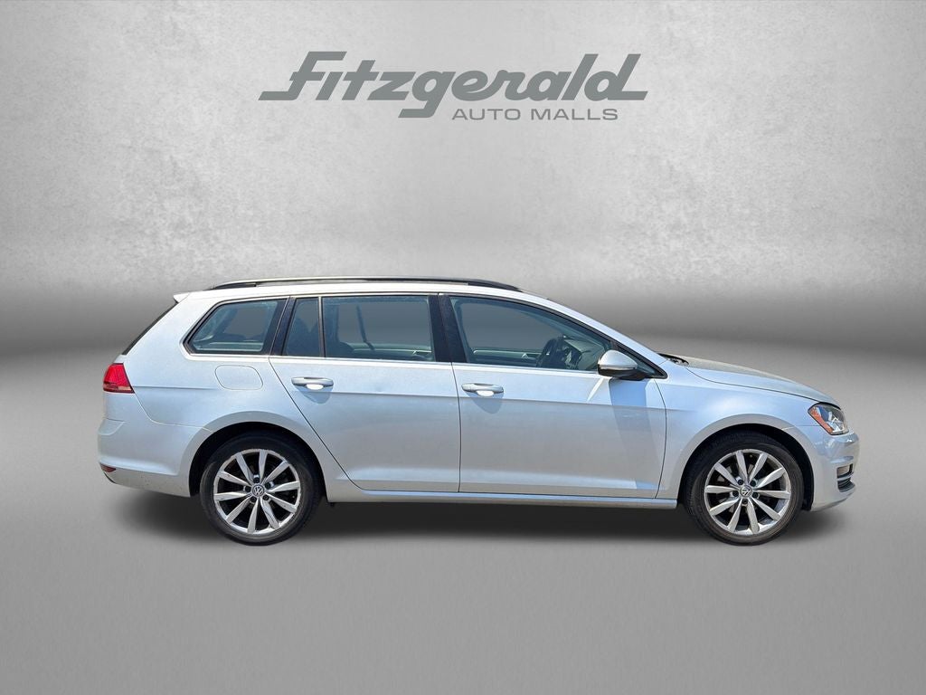 2016 Volkswagen Golf SportWagen SE