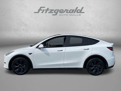 2024 Tesla Model Y Long Range