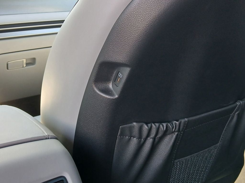 2025 Hyundai Palisade SEL Premium 8 Passenger