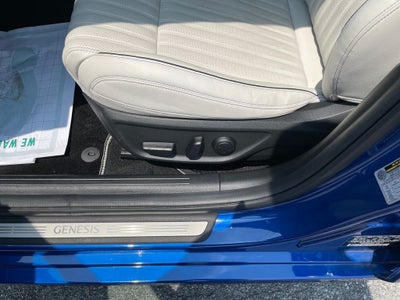 2025 Genesis G70 2.5T