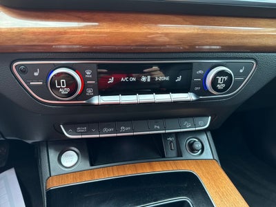 2022 Audi Q5 45 S line Premium quattro