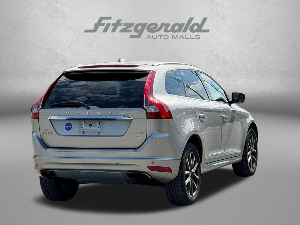 2016 Volvo XC60 T5 Platinum