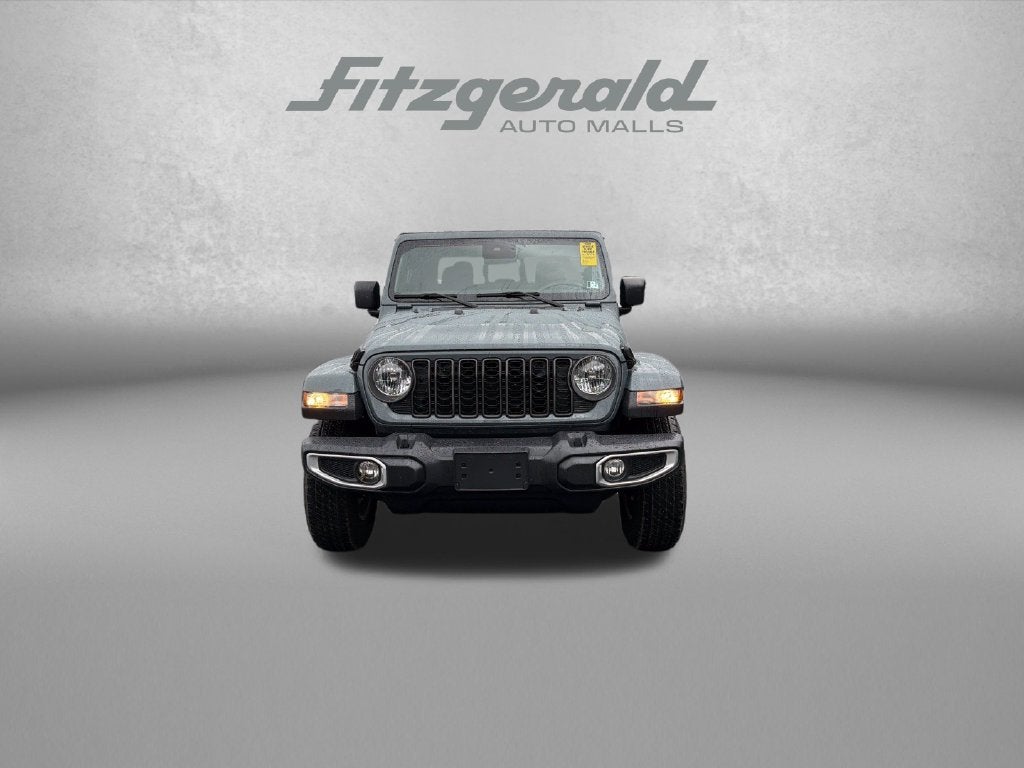 2024 Jeep Gladiator Sport S