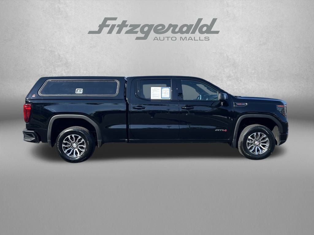 2023 GMC Sierra AT4