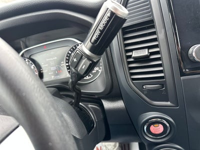 2024 Nissan Titan SV