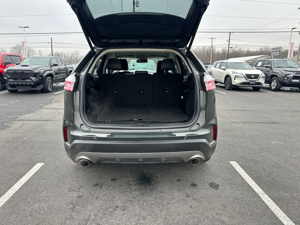 2023 Ford Edge Titanium