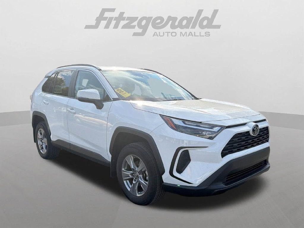 2024 Toyota RAV4 XLE