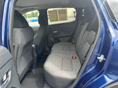 2026 Nissan Kicks MPV SV