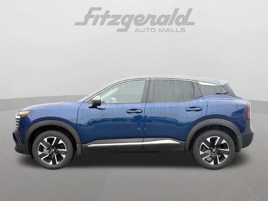 2025 Nissan Kicks MPV SV
