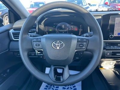 2025 Toyota CAMRY LE