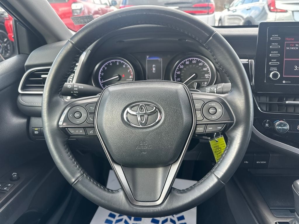 2024 Toyota CAMRY SE