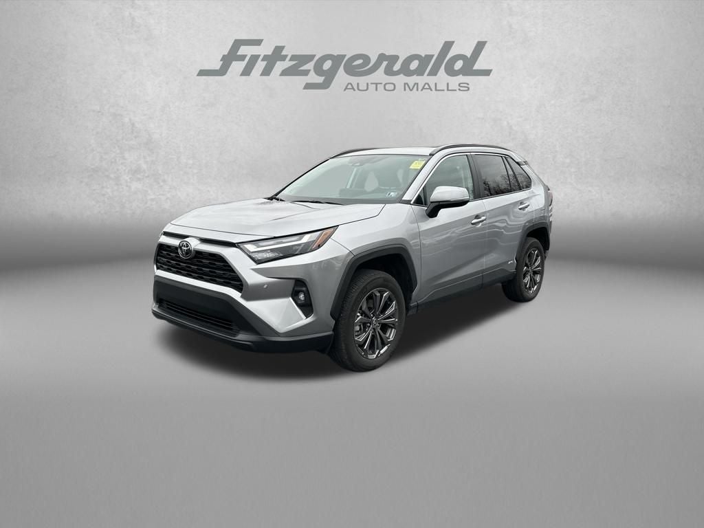 2025 Toyota RAV4 HYBRID XLE Premium
