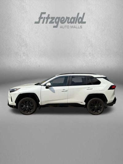 2022 Toyota RAV4 HYBRID SE