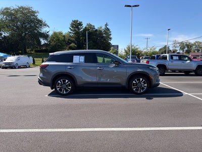 2023 INFINITI QX60 LUXE