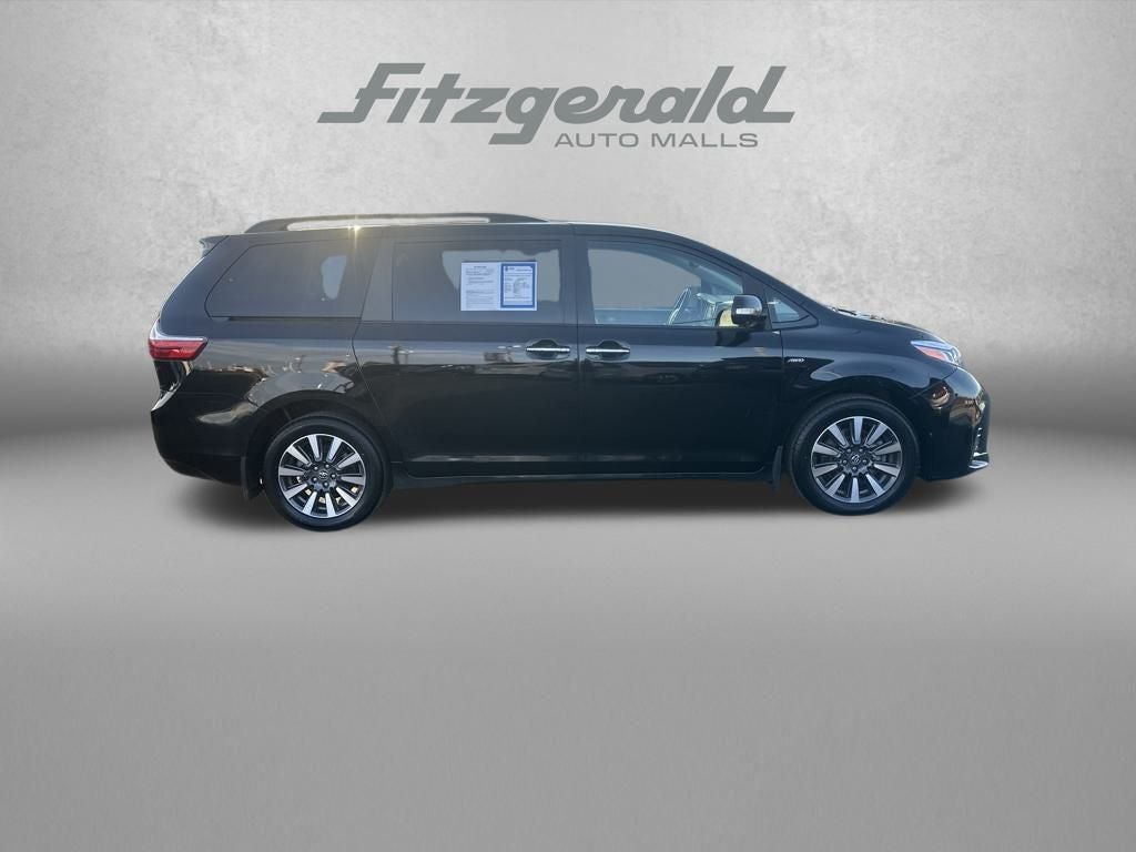 2019 Toyota Sienna Limited Premium 7 Passenger