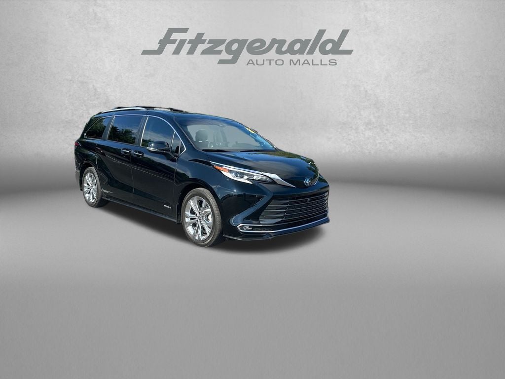 2021 Toyota Sienna Platinum 7 Passenger