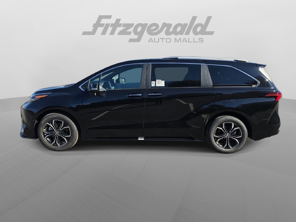 2026 Toyota Sienna Platinum 7 Passenger