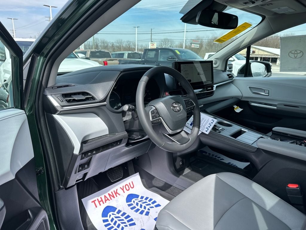 2026 Toyota SIENNA XLE AWD XLE 7 Passenger