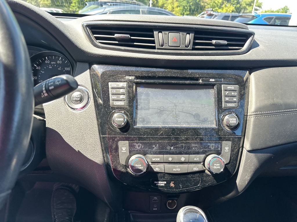 2017 Nissan Rogue SL